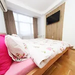 Apartment The Place Free Parking