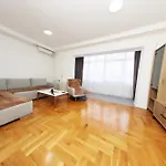 Apartment The Place Free Parking