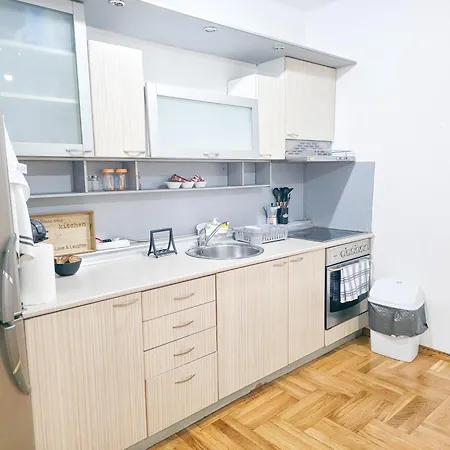 Apartment The Place Free Parking Skopje